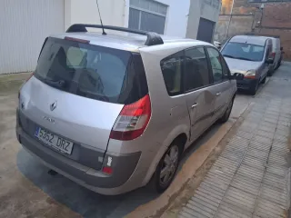 Renault Grand Scenic 2006