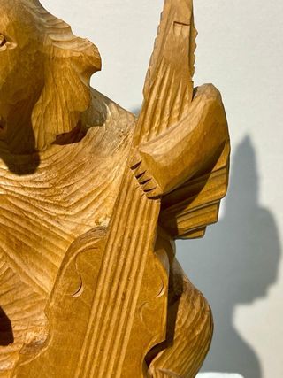 OSO DE MADERA TALLADA