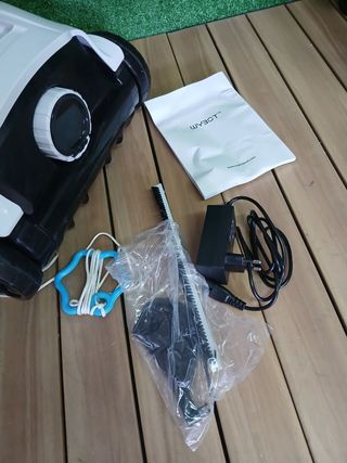 WYBOT Limpiafondos Piscina Automático