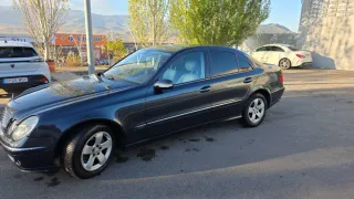 Mercedes-Benz Clase E 2004