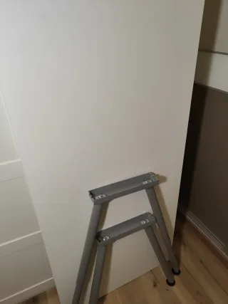 Mesa escritorio Thyge IKEA