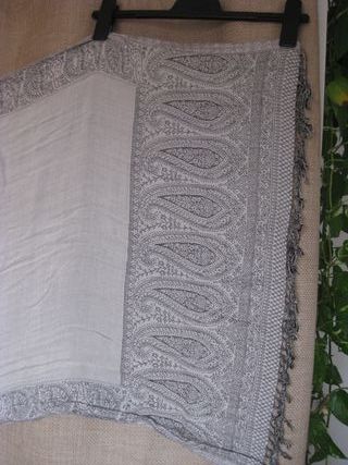 Gran pashmina gris