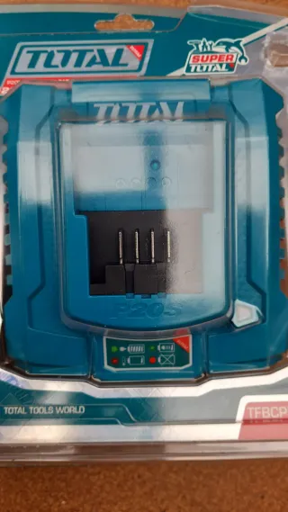 Juego 2 Baterías litio TOTAL 20V 4Ah+Cargador