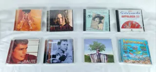 114 CDs como nuevos música variada REMATE NAVIDEÑO