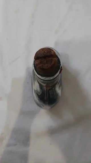 Botella con barco de vela