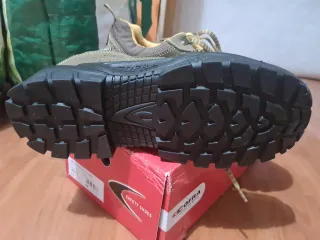 Zapatos de seguridad Cofra marrones