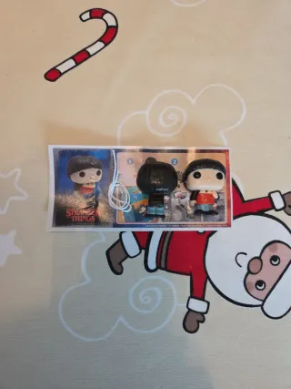 Will Stranger Things Kinder Joy Algo negociable.