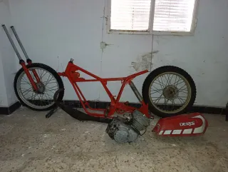 Certificado Características Derbi C7 82076