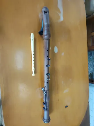 Flauta dulce bajo Huber Swiss