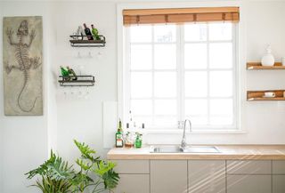 Set 2 botelleros rústicos madera y metal