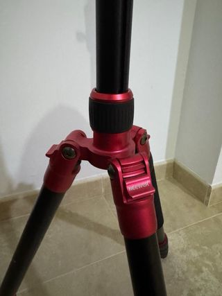 Nikon D7500 + Objetivo + Trípode + Mochila