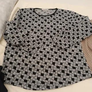 2 Jerséis Beige dorado y verde Talla L