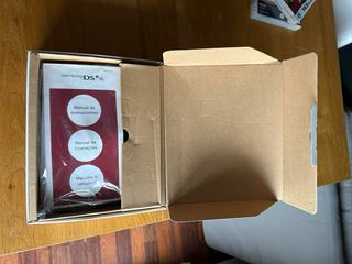 Nintendo DS XL Rosso