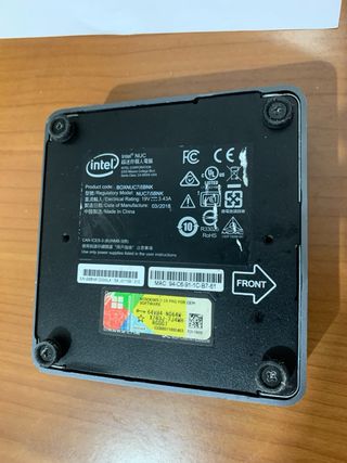 Intel NUC Mini PC Nero