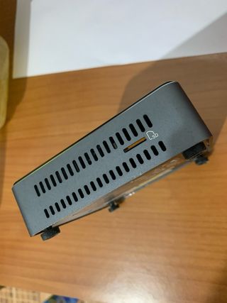 Intel NUC Mini PC Nero