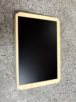 Pizarra de madera con soporte