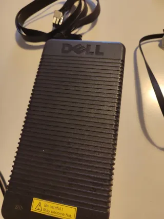 Base y adaptador corriente Dell GPU Externa E-GPU