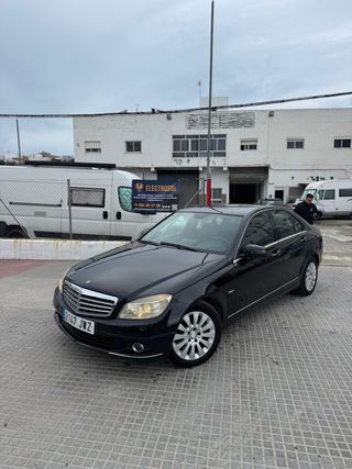 Mercedes-Benz Clase C 2011