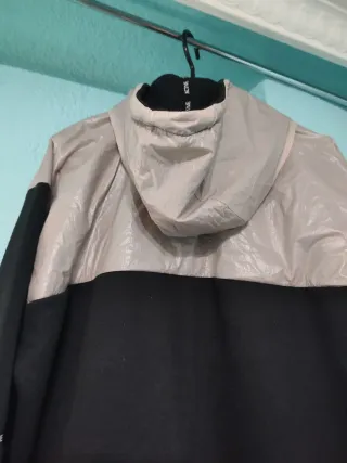 Sudadera Active Negra y Plateada