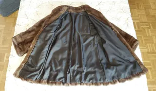 Abrigo piel sintética marrón