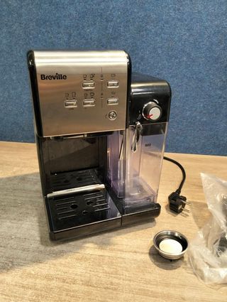 Cafetera para latte y capuchino Breville Prima