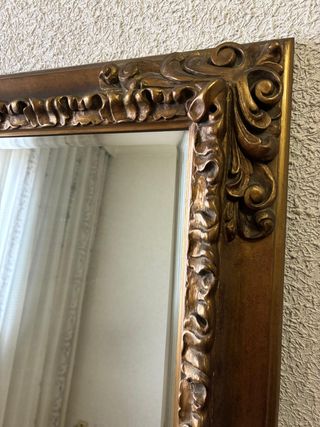 Espejo biselado madera tallada