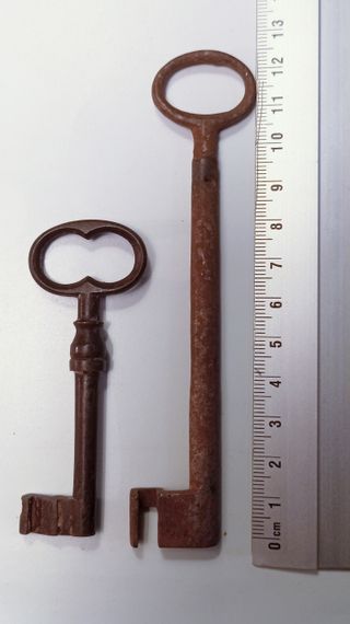 LLAVES ANTIGUAS