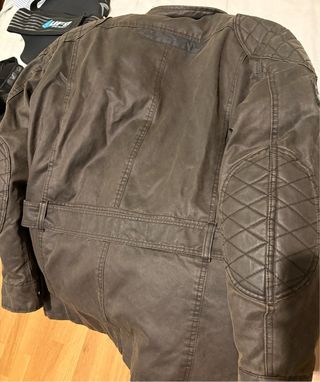 Equipo Moto Calidad: Chaqueta+ Espaldera +Guantes