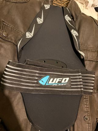 Equipo Moto Calidad: Chaqueta+ Espaldera +Guantes