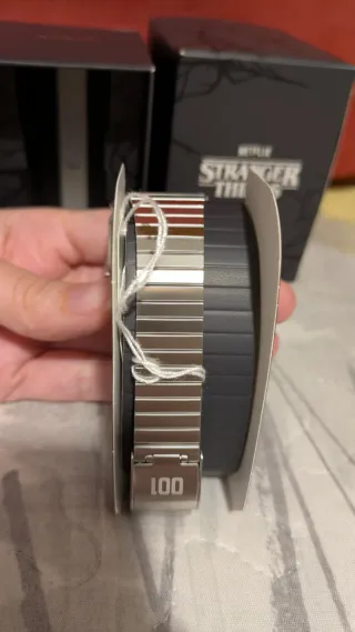 Reloj Casio Stranger Things - Edición Limitada