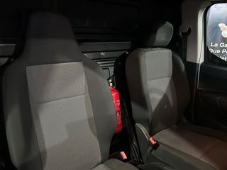 Peugeot Partner 2021