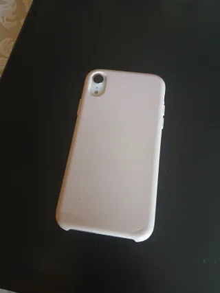 iPhone XR Apple Blanco 64gb. Entrego cargador.