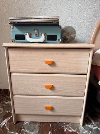 HABITACION Armario+ Escritorio+Mesillas+Cabezal