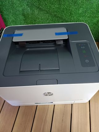 HP Color Laser 150nw 4ZB95A, Impresora Láser Monofunción A4 a color, impresión a doble cara manual, Wi-Fi, Ethernet, USB 2.0 alta velocidad, Compatible con HP Smart App, Panel de control LED, Blanca