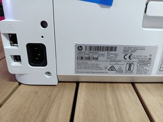 HP Color Laser 150nw 4ZB95A, Impresora Láser Monofunción A4 a color, impresión a doble cara manual, Wi-Fi, Ethernet, USB 2.0 alta velocidad, Compatible con HP Smart App, Panel de control LED, Blanca