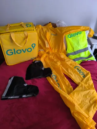 Glovo: Mochila y equipo de trabajo nuevo