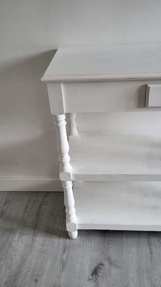 Preciosa consola blanca Maison du Monde.