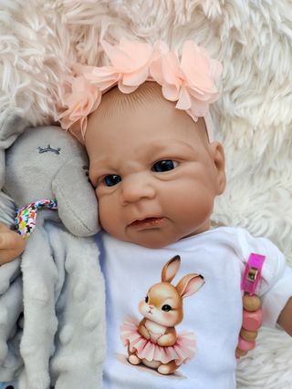 Muñeca reborn realista