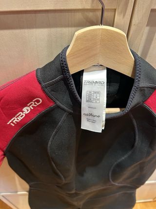 Neopreno corto Decathlon Triboard, Talla L