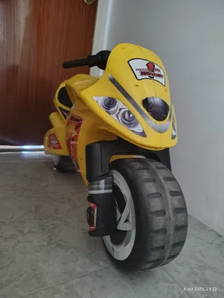 Moto correpasillos grande Injusa