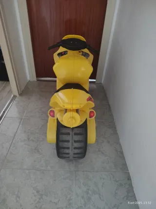 Moto correpasillos grande Injusa