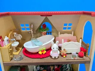 Red Roof Cosy Cottage Sylvanian Families