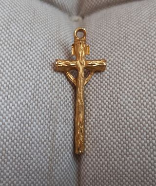 Colgante Cruz Chapada Vintage Dorado