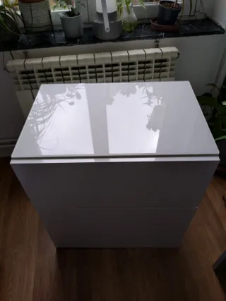 Mueble BESTA IKEA blanco brillo