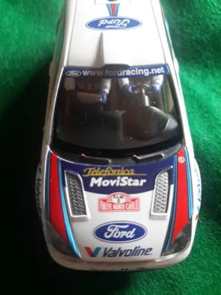 Coche Scalextric Ford Movistar Rally