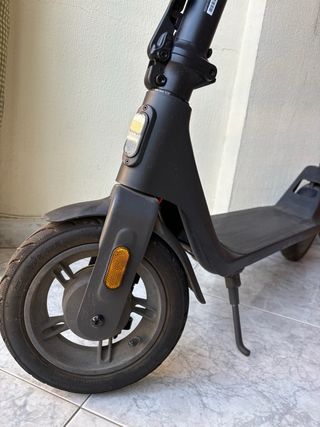 Patinete Eléctrico Xiaomi Negro usado solo 3 meses