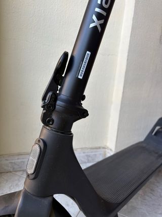 Patinete Eléctrico Xiaomi Negro usado solo 3 meses