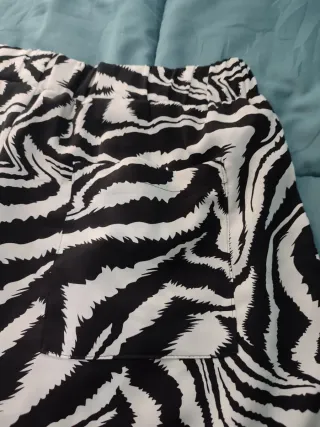 Conjunto cebra crop top y shorts