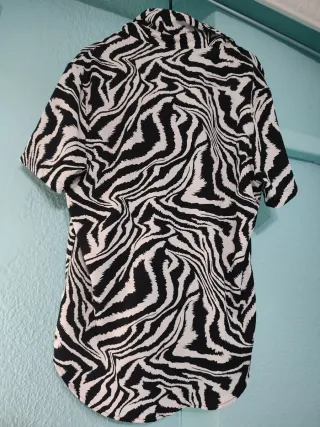 Conjunto cebra crop top y shorts