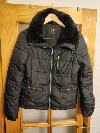 Chaqueta acolchada Zara negra Talla S